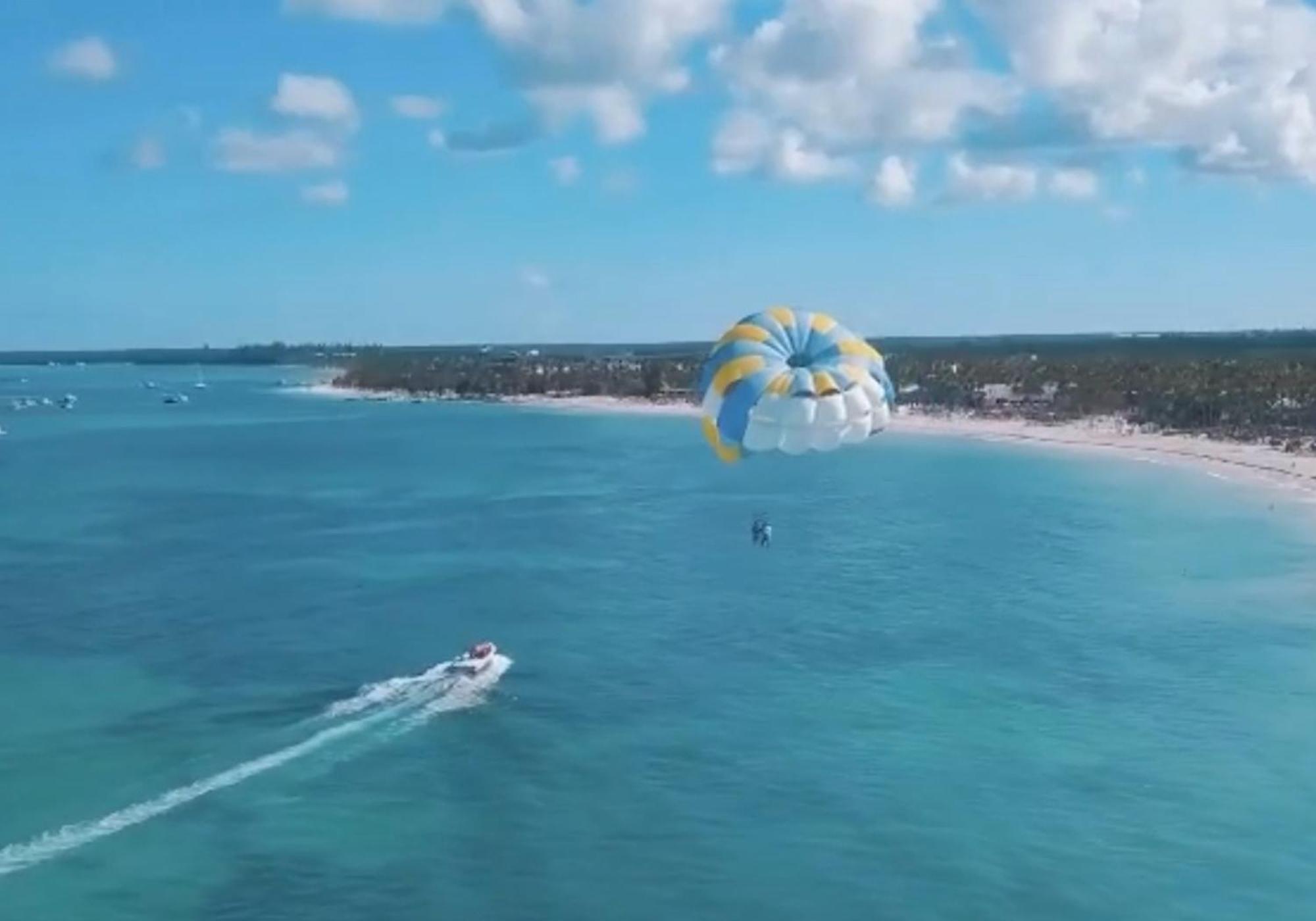 Aventura Studios Playa Los Corales 蓬塔卡纳 外观 照片