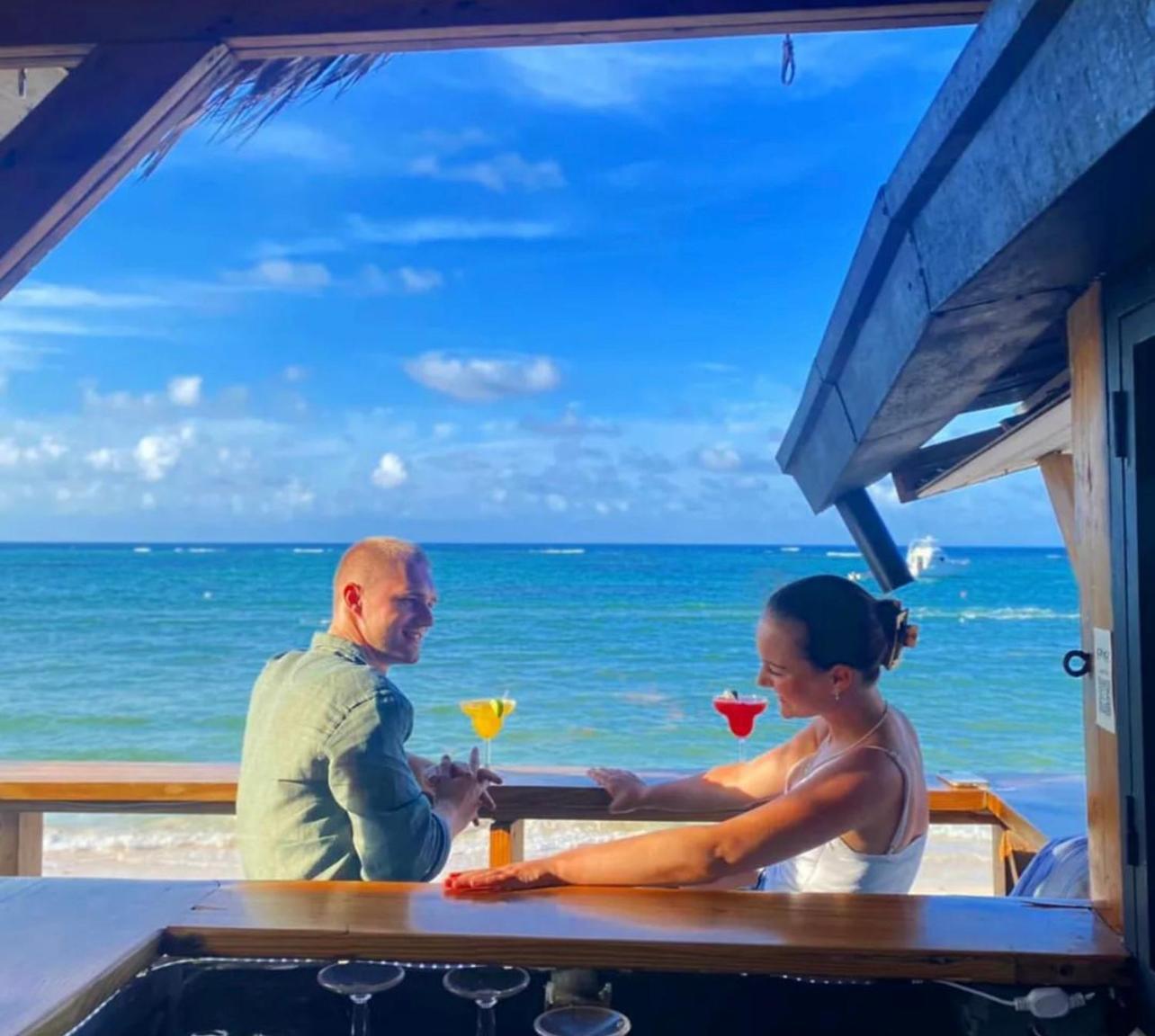 Aventura Studios Playa Los Corales 蓬塔卡纳 外观 照片